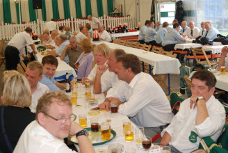 Frühschoppen mit Vogelschuss (04.09.2011) #033