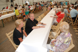 Echt Nökercher Erbsensuppe (10.06.2014) #25