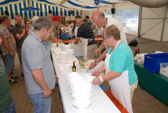 Echt Nökercher Erbsensuppe (10.06.2014) #44
