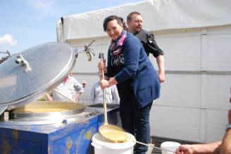 Echt Nökercher Erbsensuppe (17.05.2016) #07