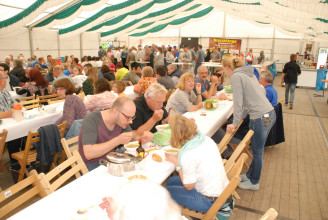 Echt Nökercher Erbsensuppe (17.05.2016) #21
